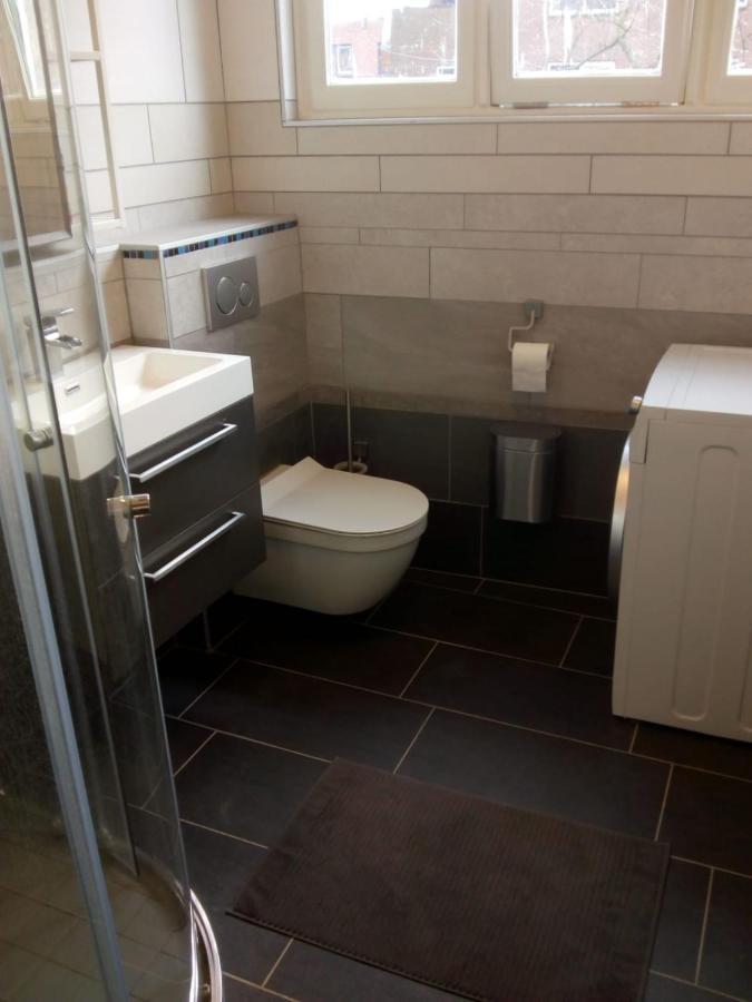 Aldo, Not For Parties, Not A Hotel, Room With Shared Bathroom, No Kitchen Amsterdam Eksteriør billede