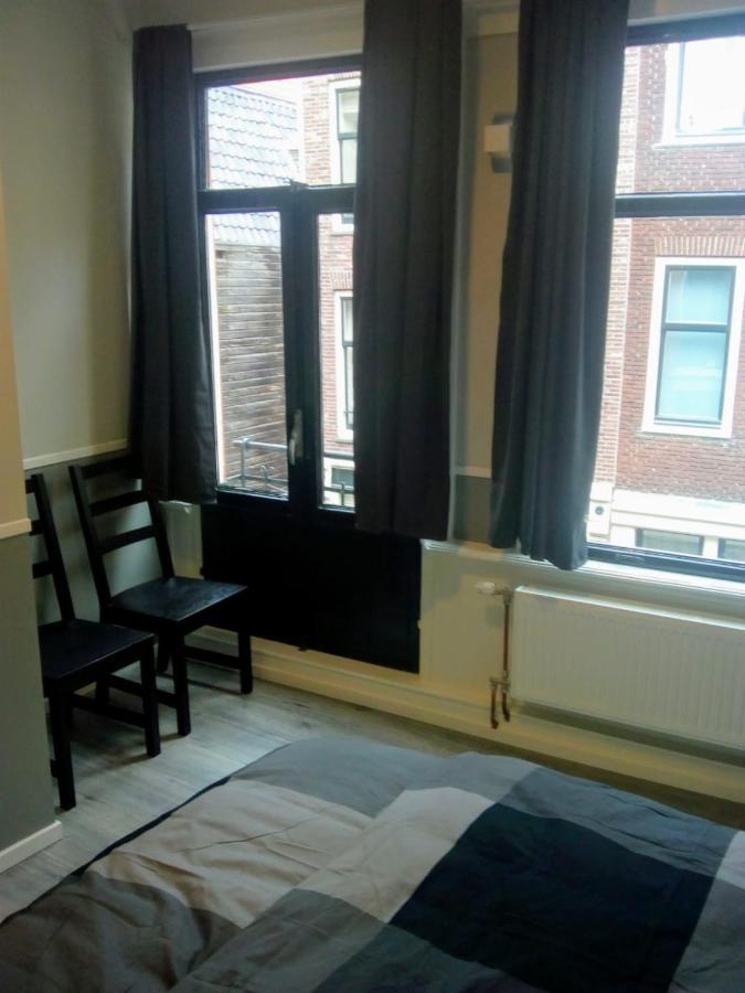 Aldo, Not For Parties, Not A Hotel, Room With Shared Bathroom, No Kitchen Amsterdam Eksteriør billede