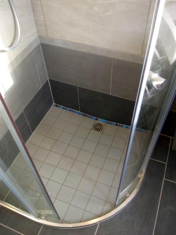Aldo, Not For Parties, Not A Hotel, Room With Shared Bathroom, No Kitchen Amsterdam Eksteriør billede