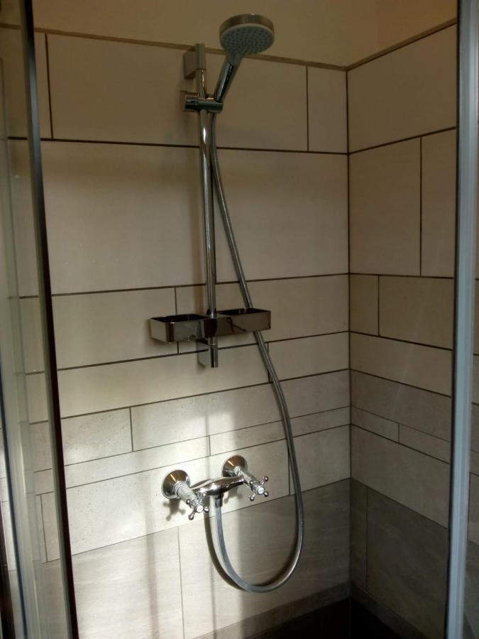 Aldo, Not For Parties, Not A Hotel, Room With Shared Bathroom, No Kitchen Amsterdam Eksteriør billede