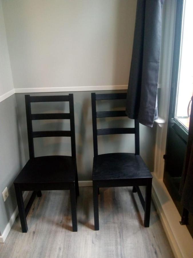 Aldo, Not For Parties, Not A Hotel, Room With Shared Bathroom, No Kitchen Amsterdam Eksteriør billede